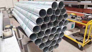 34x Buis   88.9 * 2.50mm  thermisch verzinkt L = 1900 mm, R452