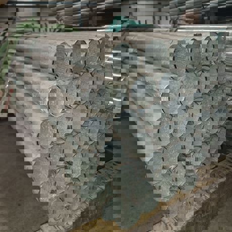 37 x buis 60.3 x 1.75 gegalvaniseerd Lengte 1400, R456