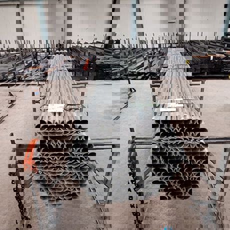 66 stuks Klasse A buis  48.3  verzinkt, lengte 2m, R503